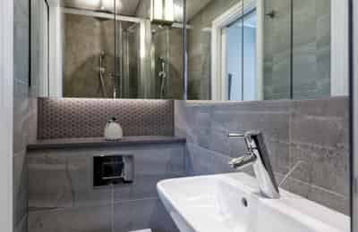 Studio Room, Nottingham Pl, London, W1U 5LS (Studio 3) - London, England, United Kingdom - Studio - Bathroom