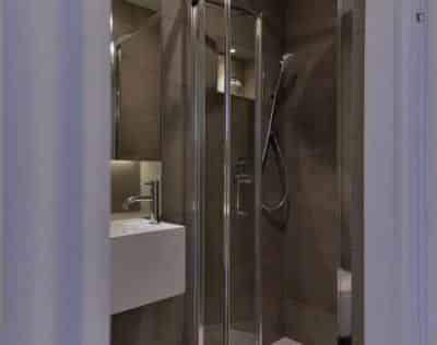 Studio - Amenities?w=400&h=260&fit=crop&q=40&auto=format&trim=auto