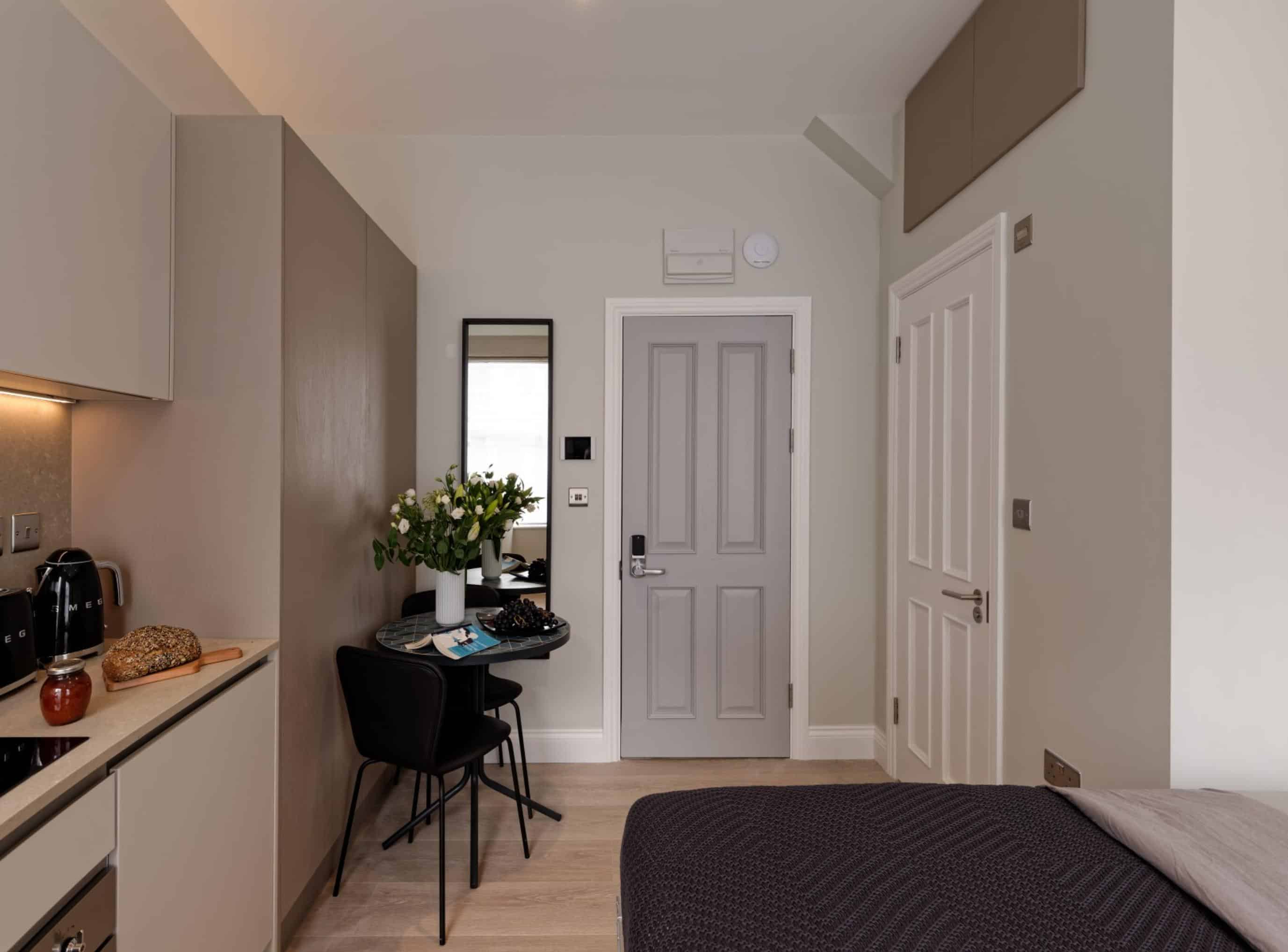 Studio Room, Emperor's Gate, London SW7 4JA (Studio 5) - London, England, United Kingdom - kitchen - Kitchen - 13-04-2023