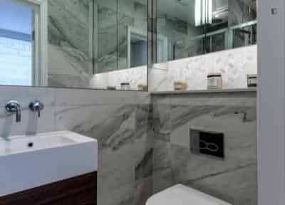 Studio Room, Trafalgar Square, London WC2N 5DU (Studio 2) - London, England, United Kingdom - Studio - Bathroom