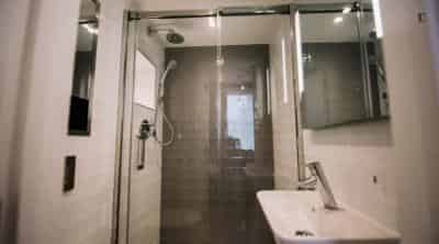 Studio Room, Linden Gardens, London W2 4HE (Studio 4) - London, England, United Kingdom - Studio - Bathroom