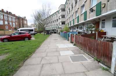Room in a 4 Bedroom Apartment, Mace St, London, E2 - London, England, United Kingdom - Exterior