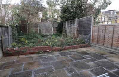 Room in a 6 Bedroom Apartment, Gathorne Rd, London N22 5ND - London, England, United Kingdom - Exterior