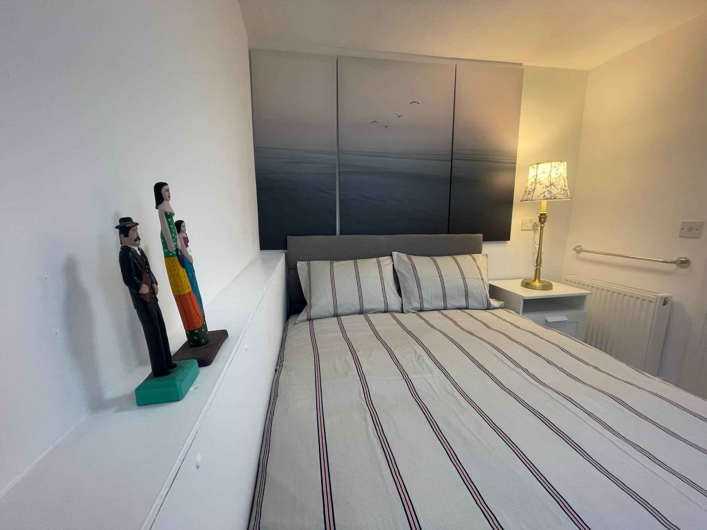 1 Bedroom Apartment, Thomas More St, London, E1W 1UB - London, England, United Kingdom - 1 Bedroom Aparment  - Bedroom