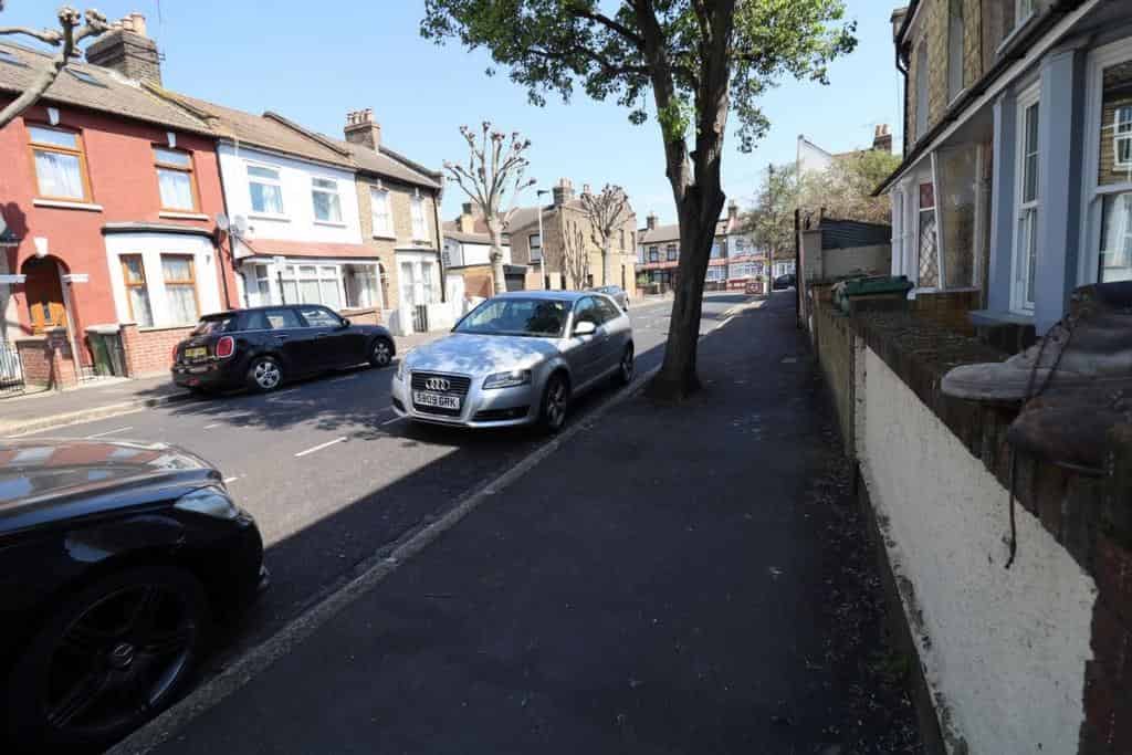 Room in a 5 Bedroom Apartment, Colegrave Rd, London E15 1EA - London, England, United Kingdom - Exterior