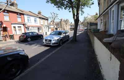 Room in a 5 Bedroom Apartment, Colegrave Rd, London E15 1EA - London, England, United Kingdom - Exterior