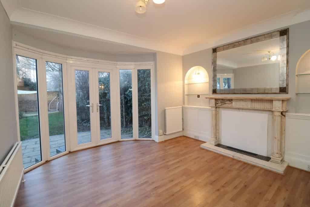 Room in a 7 Bedroom Apartment, Boston Vale, London W7 2AP - London, England, United Kingdom - Room