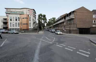 Room in a 4 Bedroom Apartment, Hind Grove, London E14 6HT - London, England, United Kingdom - Exterior