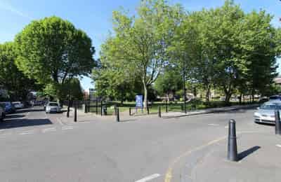 Room in a 5 Bedroom Apartment, Swaton Rd, London E3 4ET - London, England, United Kingdom - Exterior