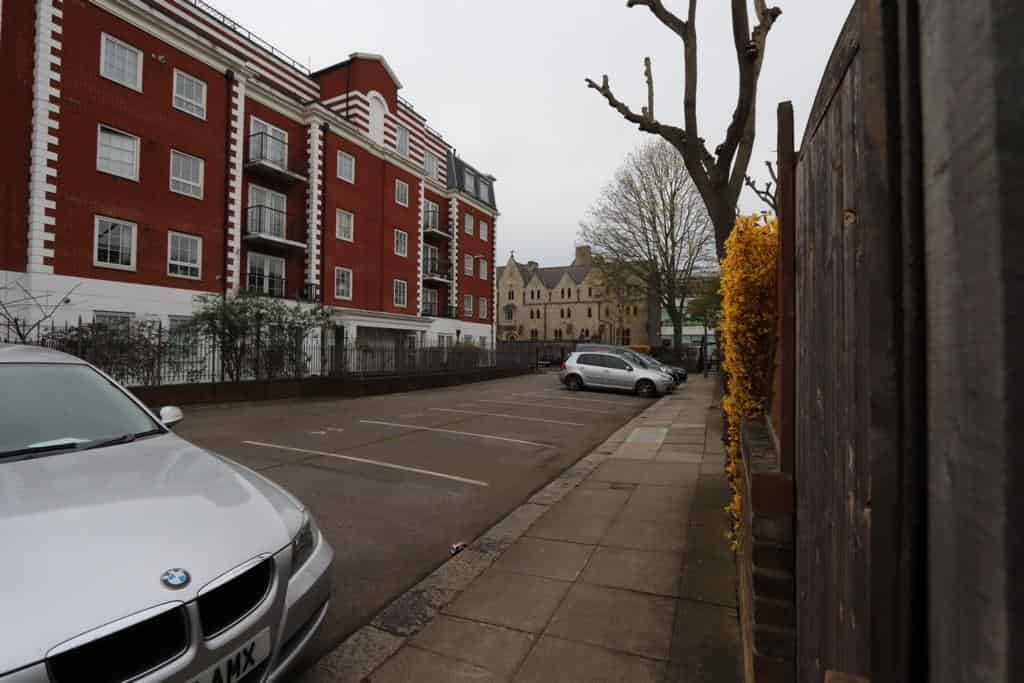 Room in a 5 Bedroom Apartment, Ivor Pl, London, NW1 - London, England, United Kingdom - Exterior