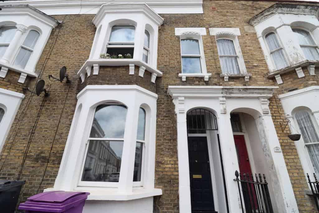 Room in a 5 Bedroom Apartment, Mile End Rd, London, E3 4DH - London, England, United Kingdom - Exterior