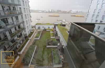 Room in a 4 Bedroom Apartment, Barge Walk, London SE10 0NB - London, England, United Kingdom - Exterior