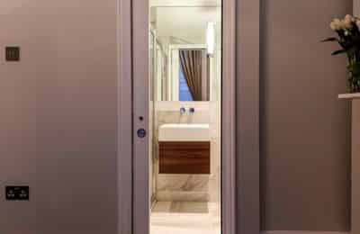 1 Bedroom Apartment, Baker Street, London W1U 6JS (Flat 1) - London, England, United Kingdom - 1 Bedroom Apartment - Bathroom