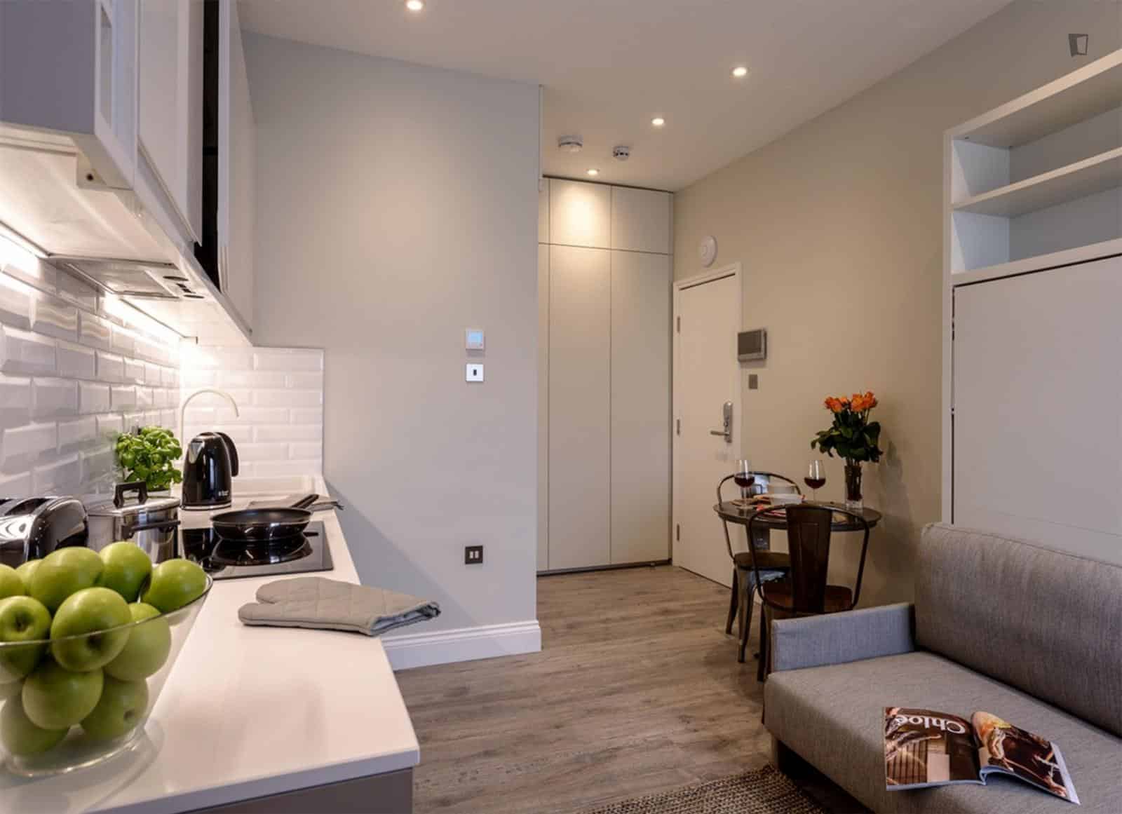 Studio Room, Cotleigh Rd, London NW6 2NL (Studio 3) - London, England, United Kingdom - Studio - Kitchen