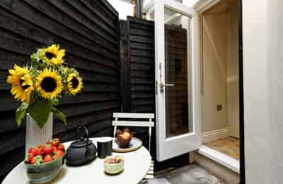Studio Room, Nottingham Pl, London W1U 5LR (Studio 12) - London, England, United Kingdom - Amenities