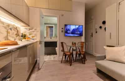 Studio Room, W End Ln, London, NW3 2LJ (Studio 6) - London, England, United Kingdom - Studio - Kitchen