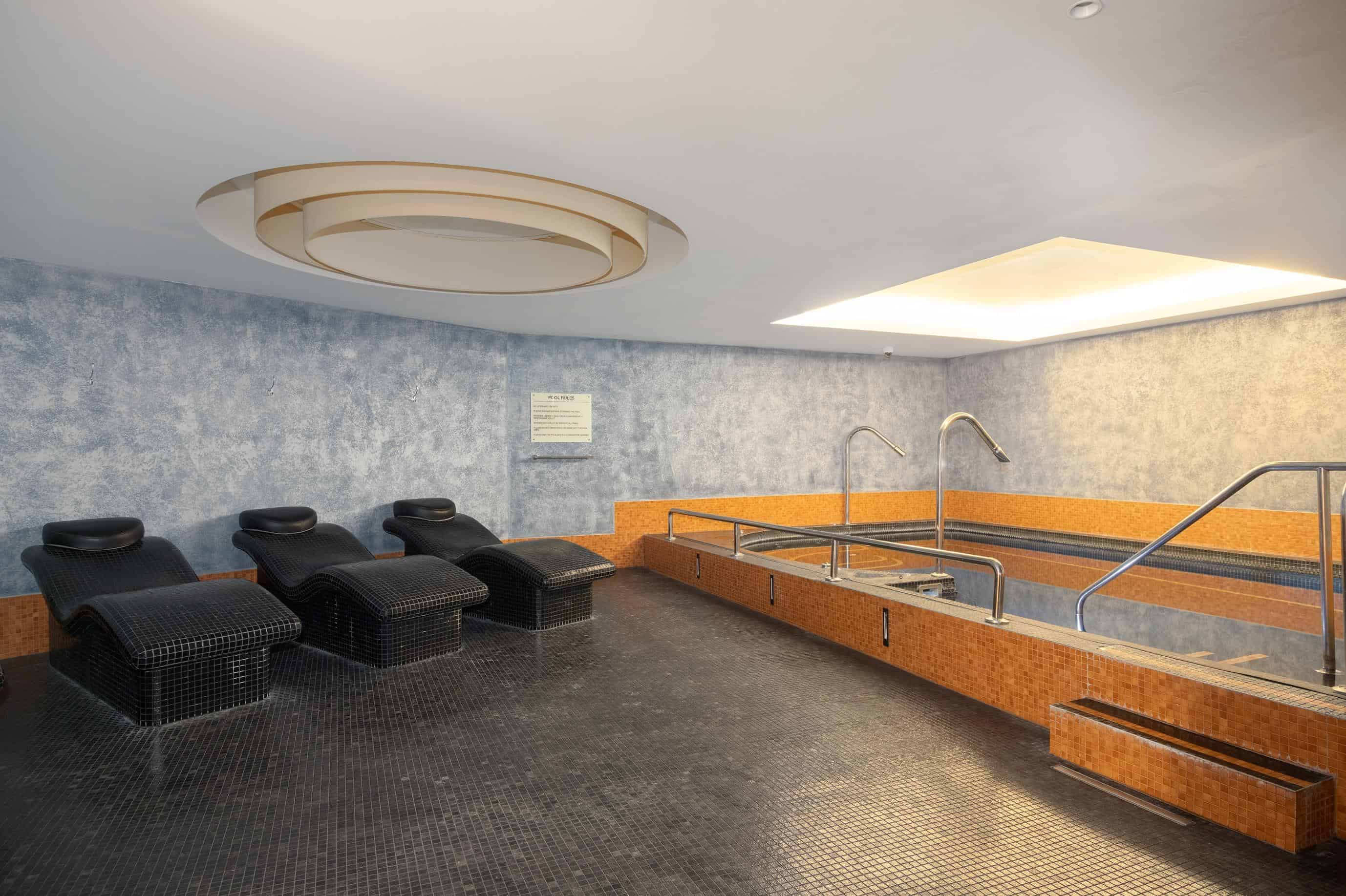 1 Bedroom Apartment, Eagle Pl, St. James's, London W1J 9HL - London, England, United Kingdom - Amenities