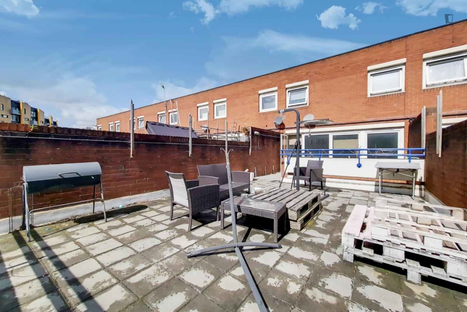 Homely Double Bedroom In A Shared Flat Next To Tower Bridge, London - London, England, United Kingdom - Exterior
