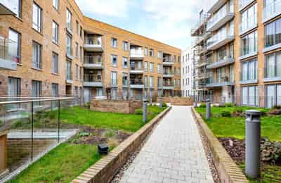 Room in a 2 Bedroom Apartment, St Anne's Row, London E14 7GE (Flat 2) - London, England, United Kingdom - Exterior