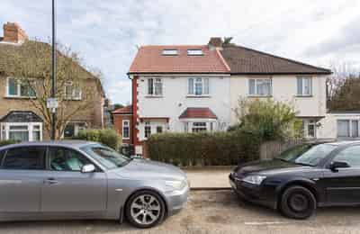 Room in a 5 Bedroom Apartment, Du Cane Rd, London W12 0NN - London, England, United Kingdom - Exterior