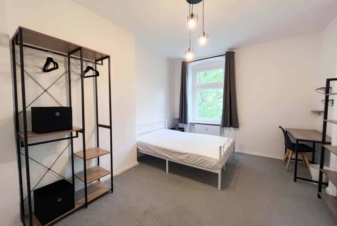 Kummuni Neukölln 2, Berlin - Berlin, Germany - 1 Bedroom 1 Bath Apartment - Bedroom