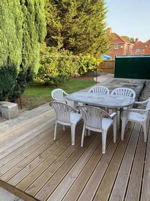 Lockleaze Road BS7, Bristol - Bristol, England, United Kingdom - Exterior