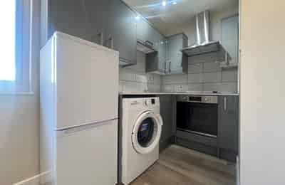 Duncombe Road BS1, Bristol - Bristol, England, United Kingdom - 1 Bed - 1 Bath - Kitchen