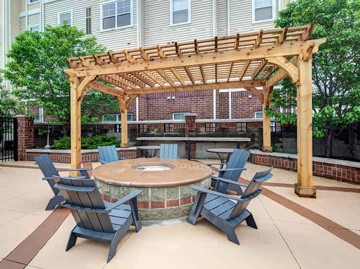 University Commons Minneapolis, Minneapolis - Minneapolis, Minnesota, United States - Exterior