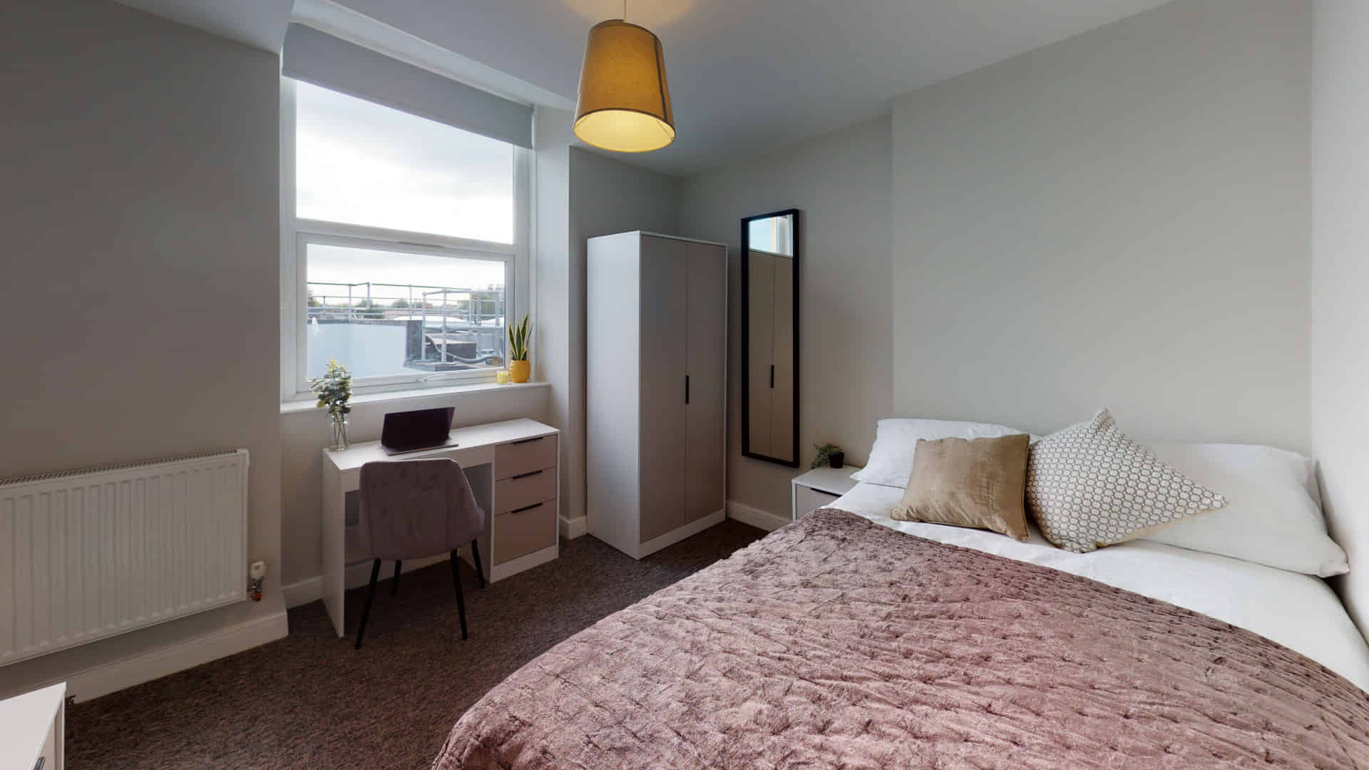 Amenities?w=400&h=260&fit=crop&q=40&auto=format&trim=auto