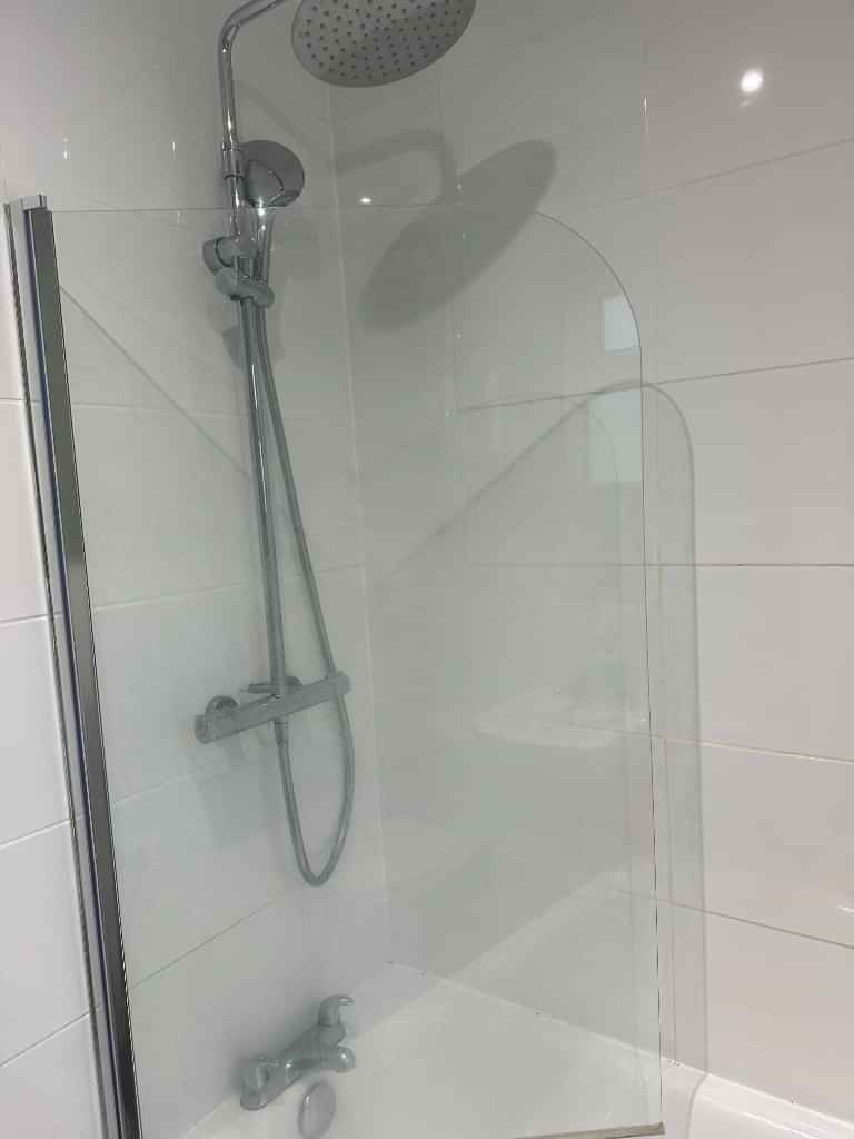 3 Bed - 1 Bath - Bedroom?w=400&h=260&fit=crop&q=40&auto=format&trim=auto