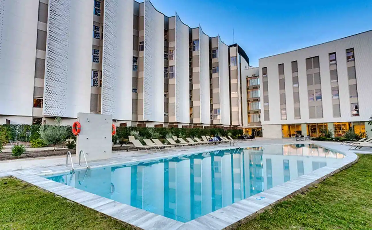 Livensa Living Granada Cartuja, Granada - Granada, Andalusia, Spain - Amenities