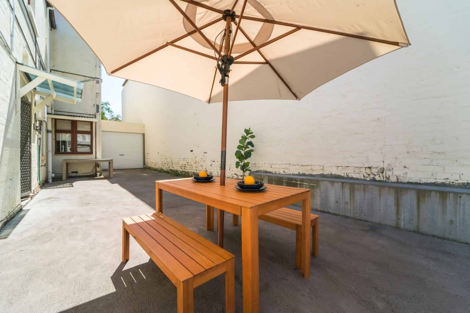 Room in a 8 Bedroom Apartment, 46 Metro, Enmore, Sydney - Sydney, New South Wales, Australia - Amenities