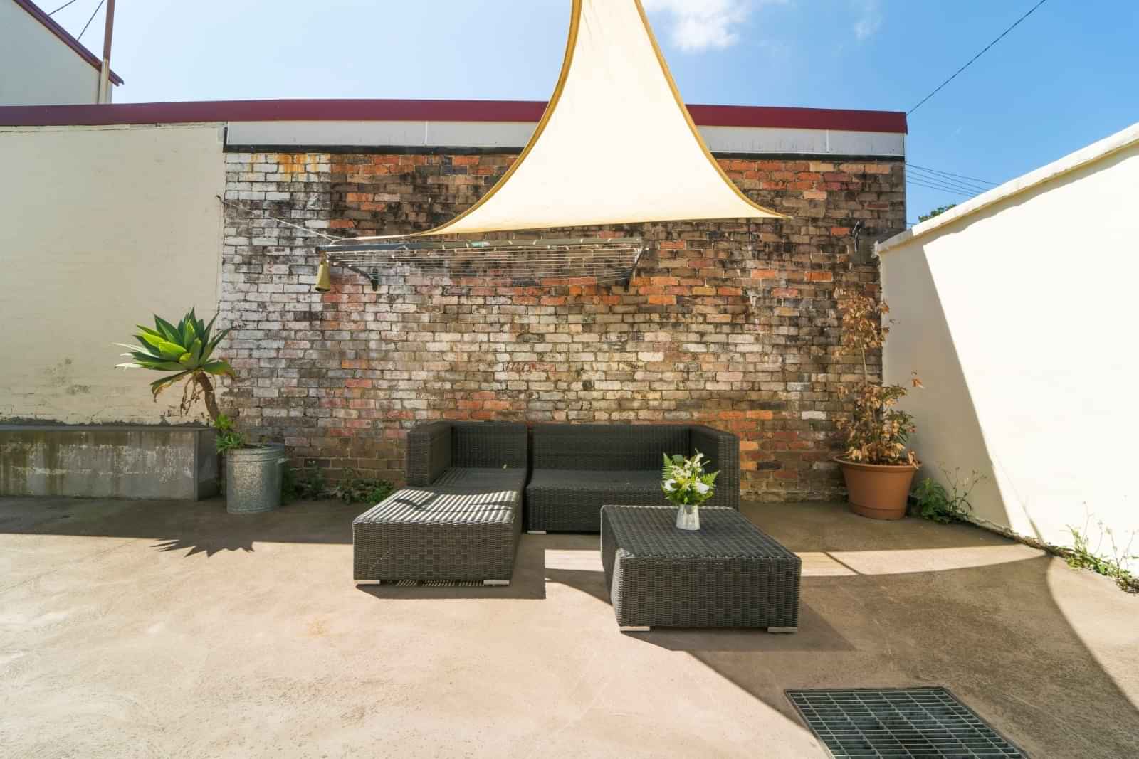 Room in a 8 Bedroom Apartment, 46 Metro, Enmore, Sydney - Sydney, New South Wales, Australia - Exterior