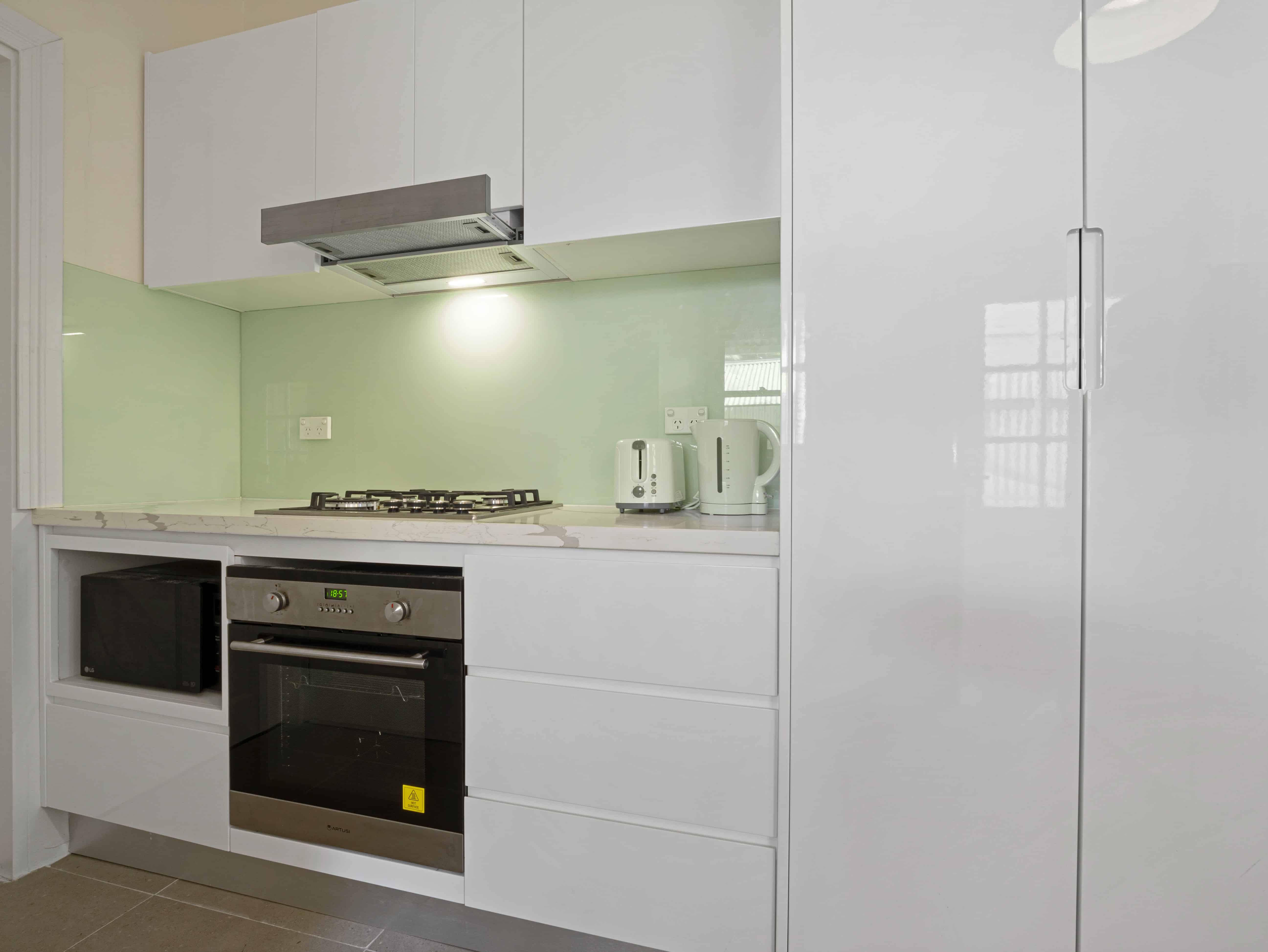 Room in a 7 Bedroom Apartment, 46 Kent, Millers Point, Sydney - Sydney, New South Wales, Australia - Kitchen