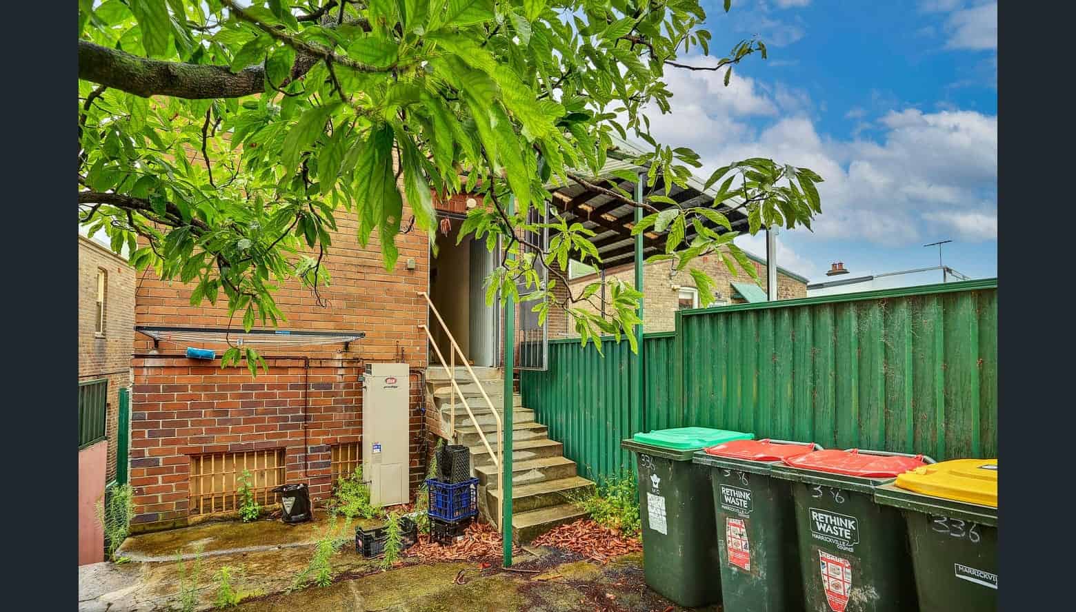 Room in a 6 Bedroom Apartment, 1/336 Parramatta, Stanmore, Sydney - Sydney, New South Wales, Australia - Exterior