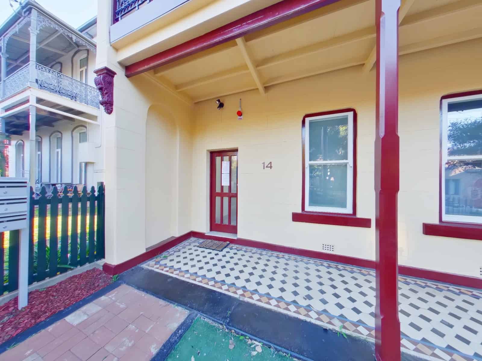 Room in a 12 Bedroom Apartment, 14 Holt, Stanmore, Sydney - Sydney, New South Wales, Australia - Exterior