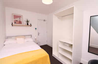 Thesiger Street LN5, Lincoln - Lincoln, England, United Kingdom - 5 Bedroom 2 Bathroom - Bedroom