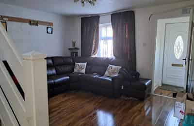 Laing Close IG6, London - London, England, United Kingdom - 4 Bed 1 Bath - Common Area