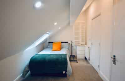 Molyneux Road L6, Liverpool - Liverpool, England, United Kingdom - 6 Bed 2 Bath - Bedroom