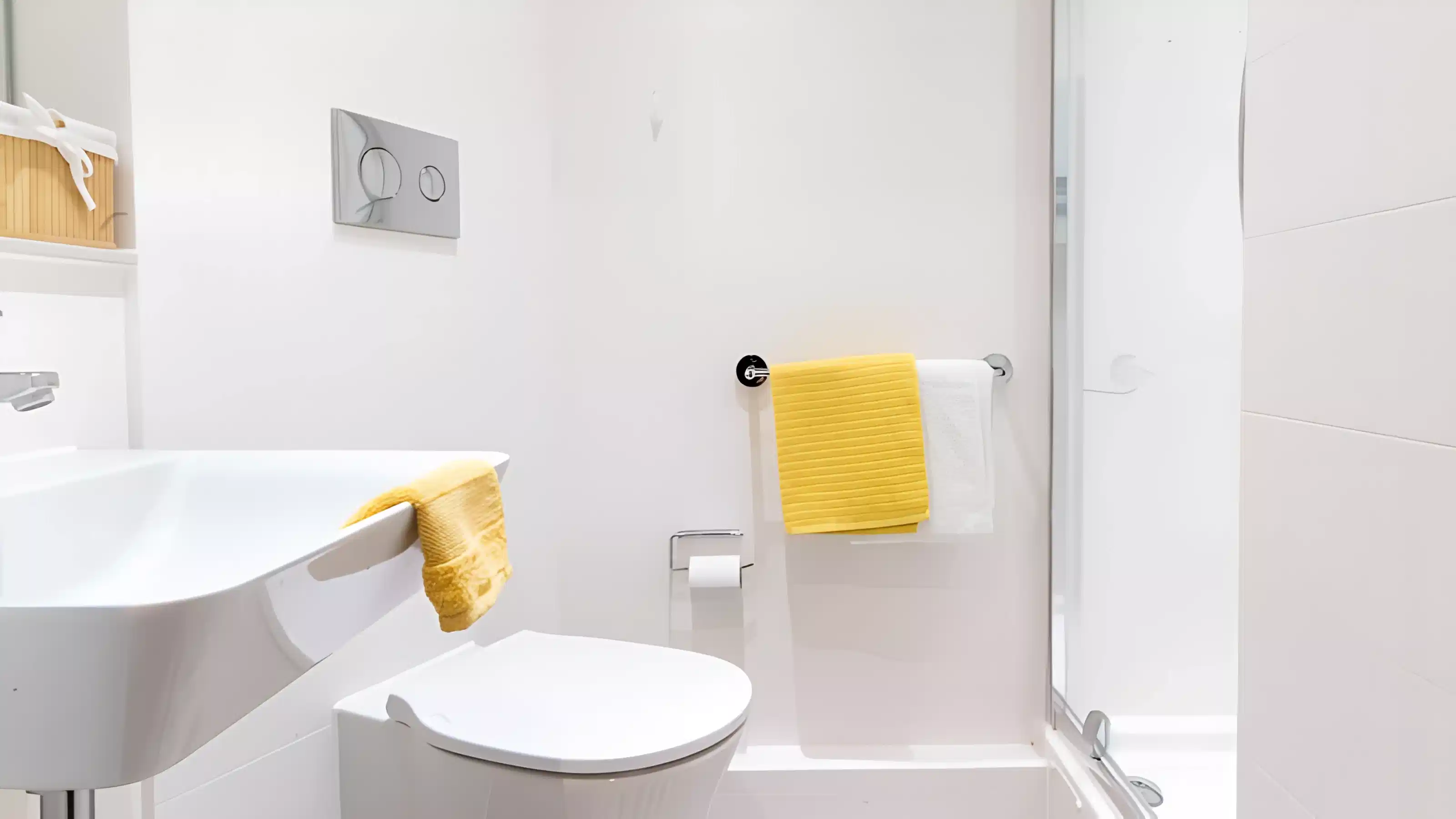 Common Area?w=400&h=260&fit=crop&q=40&auto=format&trim=auto