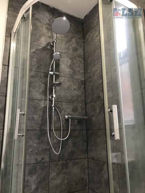 Alderson Road L15, Liverpool - Liverpool, England, United Kingdom - 4 Bedroom 1 Bathroom - Bathroom