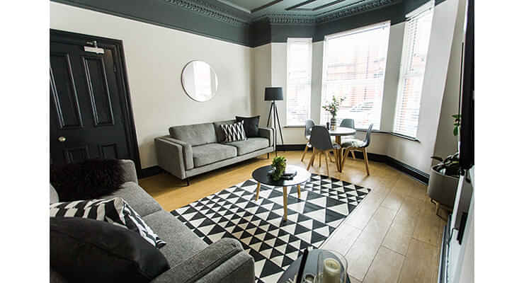 Ampthill Road L17, Liverpool - Liverpool, England, United Kingdom - Common Area