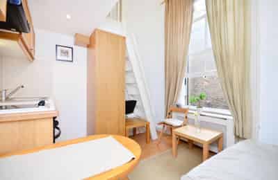 Fairholme Road W14, London - London, England, United Kingdom - 1 Bed 1 Bath-5 - Bedroom