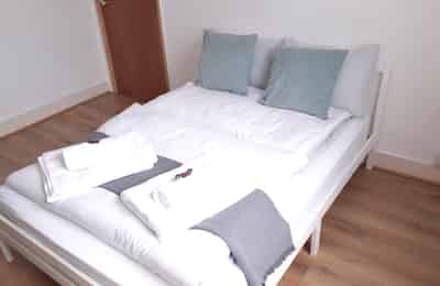 Lyndhurst Gardens IG11, London - London, England, United Kingdom - 2 Bedrooms 1 Bathroom Apartment - Bedroom