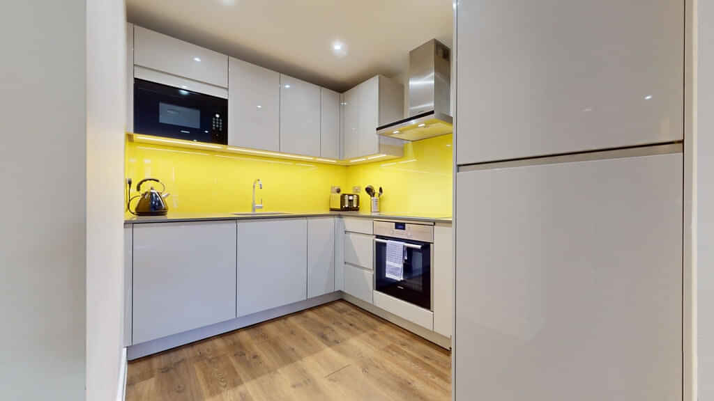 Whitechapel  E1, London - London, England, United Kingdom - 1 Bedroom Apartment - Kitchen