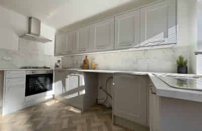 Room in a 6 Bedroom Apartment, 47 Monks Road, Lincoln LN2 5HN - Lincoln, England, United Kingdom - 6 Bedroom 6 Bathroom Apartment - Kitchen