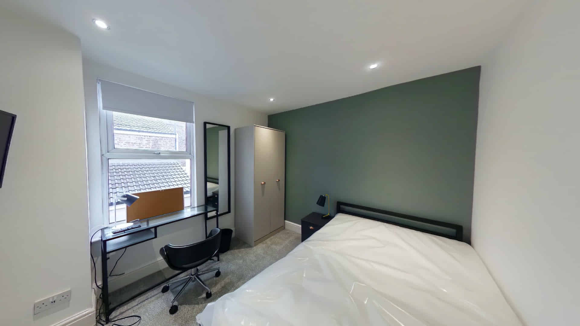 Room in a 4 Bedroom Apartment, 120 Adelaide Rd, Liverpool L7 8SH - Liverpool, England, United Kingdom - 4 Bedroom 1 Bathroom Apartment - 2 - Bedroom