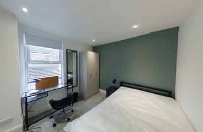 Room in a 4 Bedroom Apartment, 120 Adelaide Rd, Liverpool L7 8SH - Liverpool, England, United Kingdom - 4 Bedroom 1 Bathroom Apartment - 2 - Bedroom