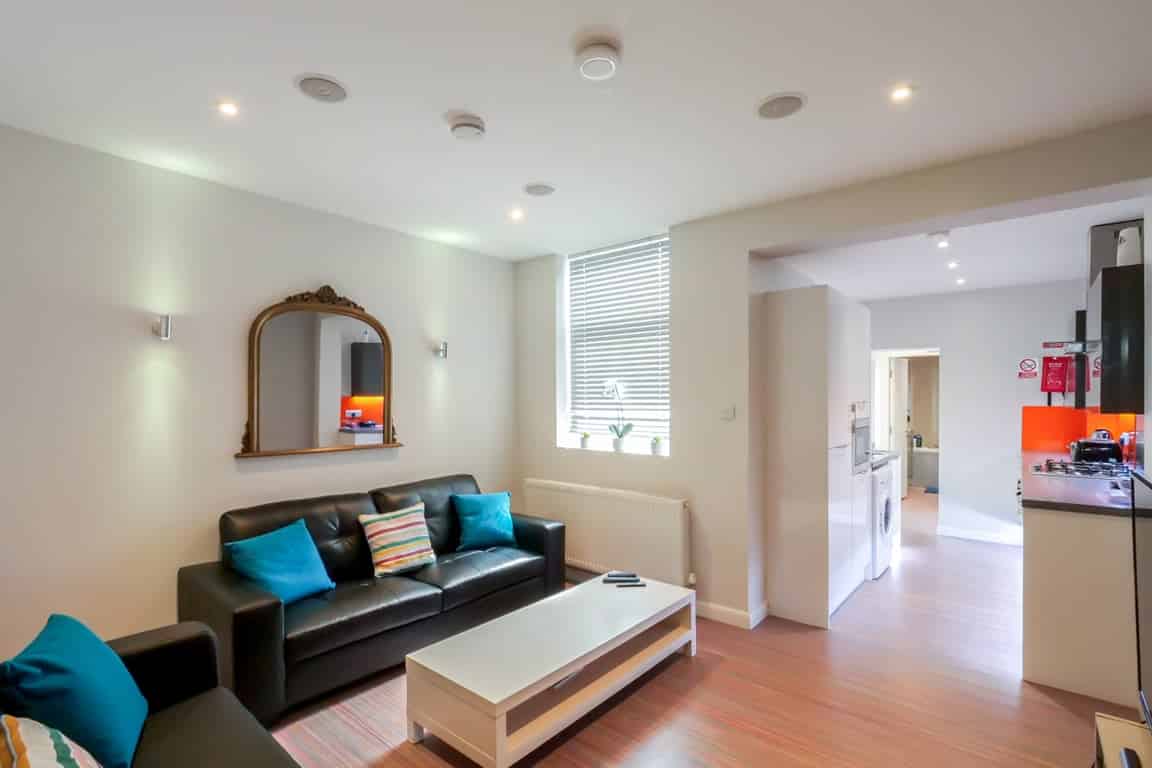 Room in a 5 Bedroom Apartment, 64 Seaford Street, Stoke-on-Trent ST4 2EU - Stoke-on-Trent, England, United Kingdom - Common Area