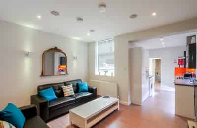 Room in a 5 Bedroom Apartment, 64 Seaford Street, Stoke-on-Trent ST4 2EU - Stoke-on-Trent, England, United Kingdom - Common Area